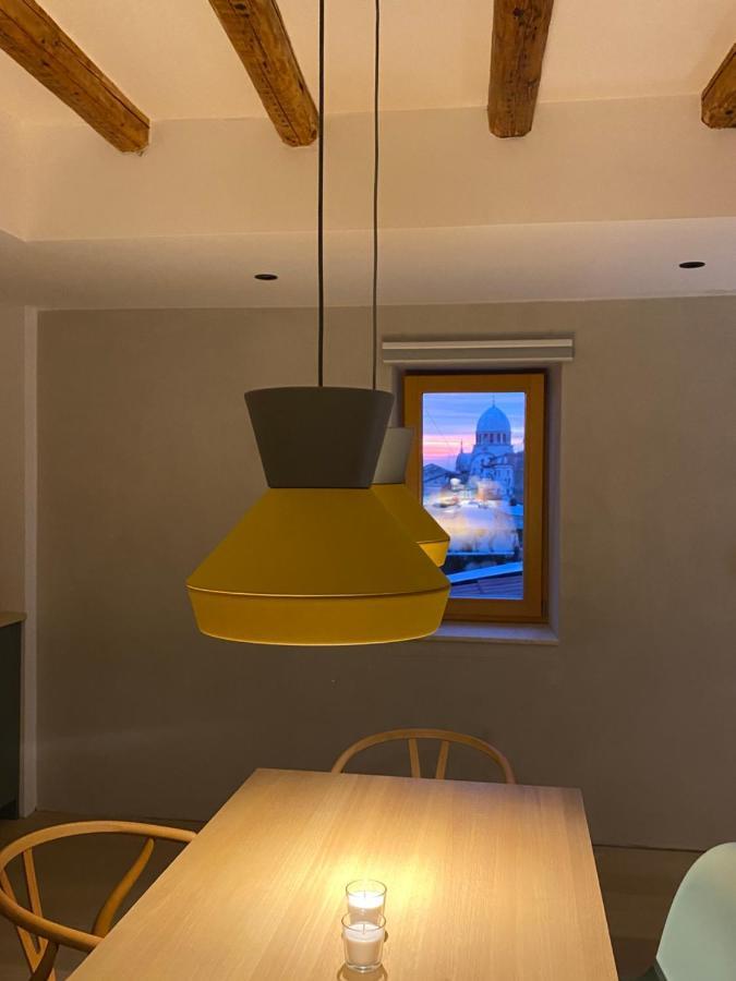 Ancient & Modern Apartment Sibenik Ngoại thất bức ảnh