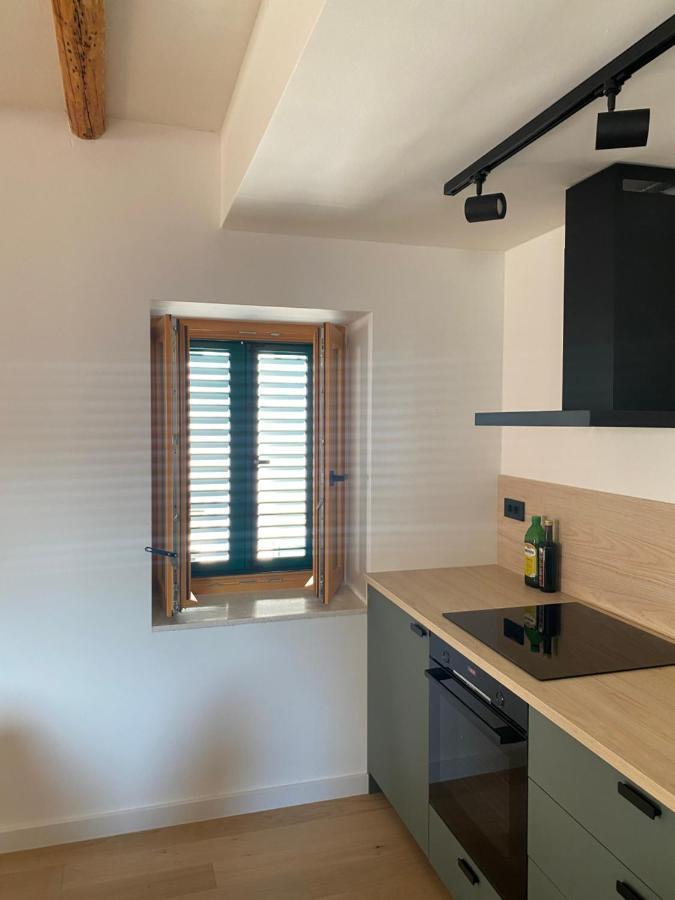 Ancient & Modern Apartment Sibenik Ngoại thất bức ảnh
